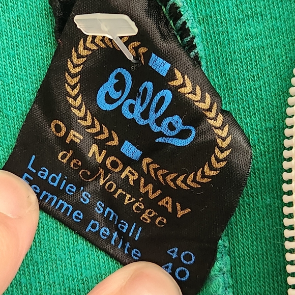 Green jumpsuit from NORWAY. Size small. - Picture 3 of 3